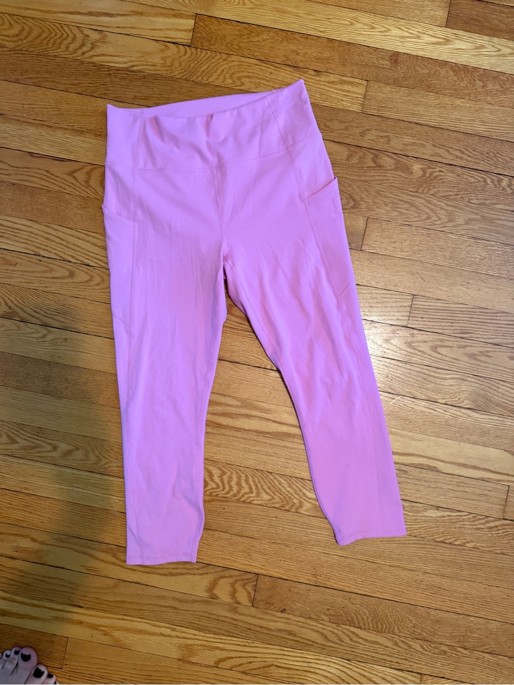 Fabletics Pure Luxe Leggings 7/8 with pockets